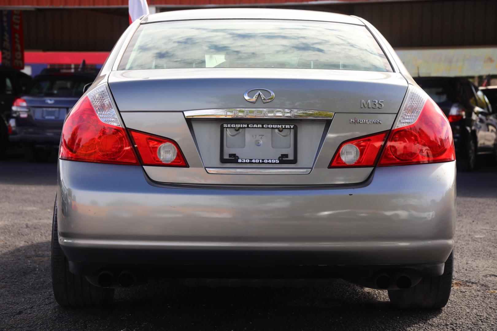 2006 GRAY INFINITI M 35 Luxury (JNKAY01E16M) with an 3.5L V6 24V DOHC engine, 5-SPEED AUTOMATIC transmission, located at 420 E. Kingsbury St., Seguin, TX, 78155, (830) 401-0495, 29.581060, -97.961647 - Photo#5